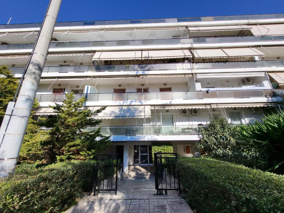 Apartment Near The Center Of Glyfada Athen Eksteriør bilde